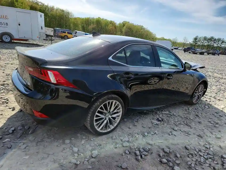 JTHBF1D26F5056205 2015 LEXUS IS-2
