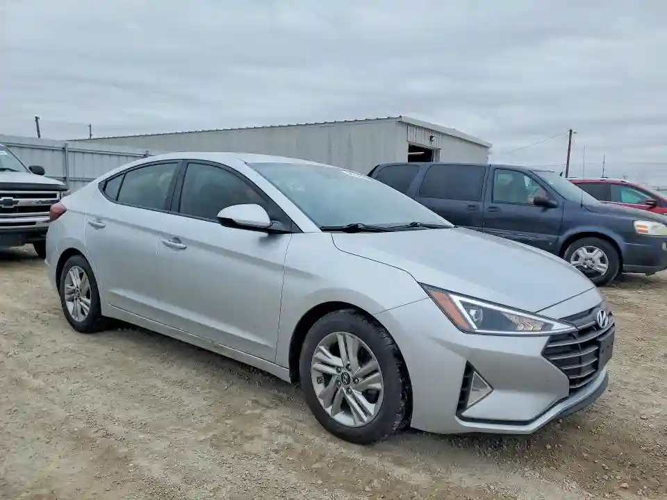 KMHD84LF3KU746287 2019 HYUNDAI ELANTRA-3