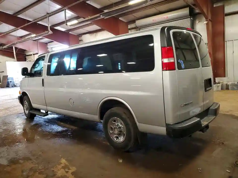 1GCWGBFF9H1298387 2017 CHEVROLET EXPRESS-1