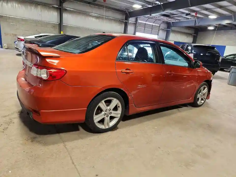 2T1BU4EE1DC078338 2013 TOYOTA COROLLA-2