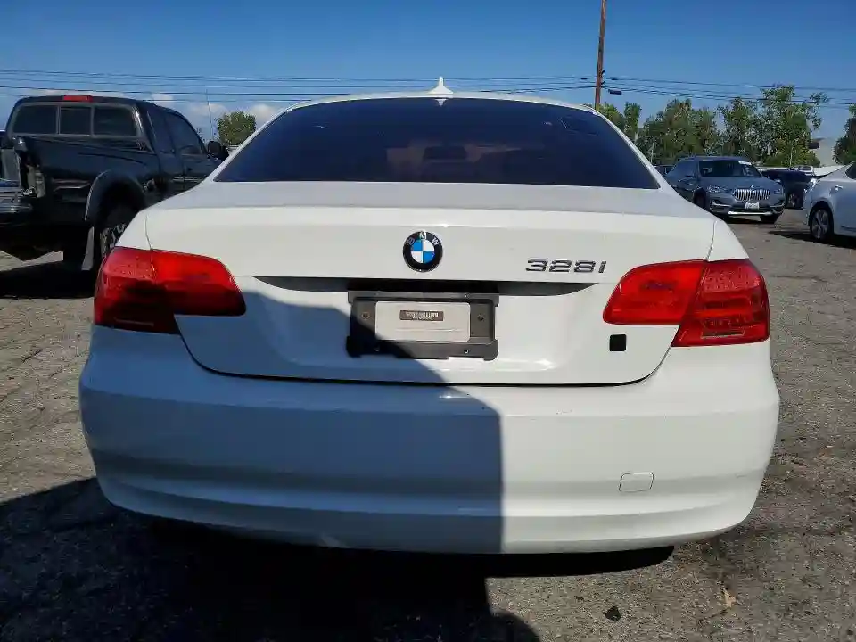 WBAKE5C51DJ107537 2013 BMW 3 SERIES-5