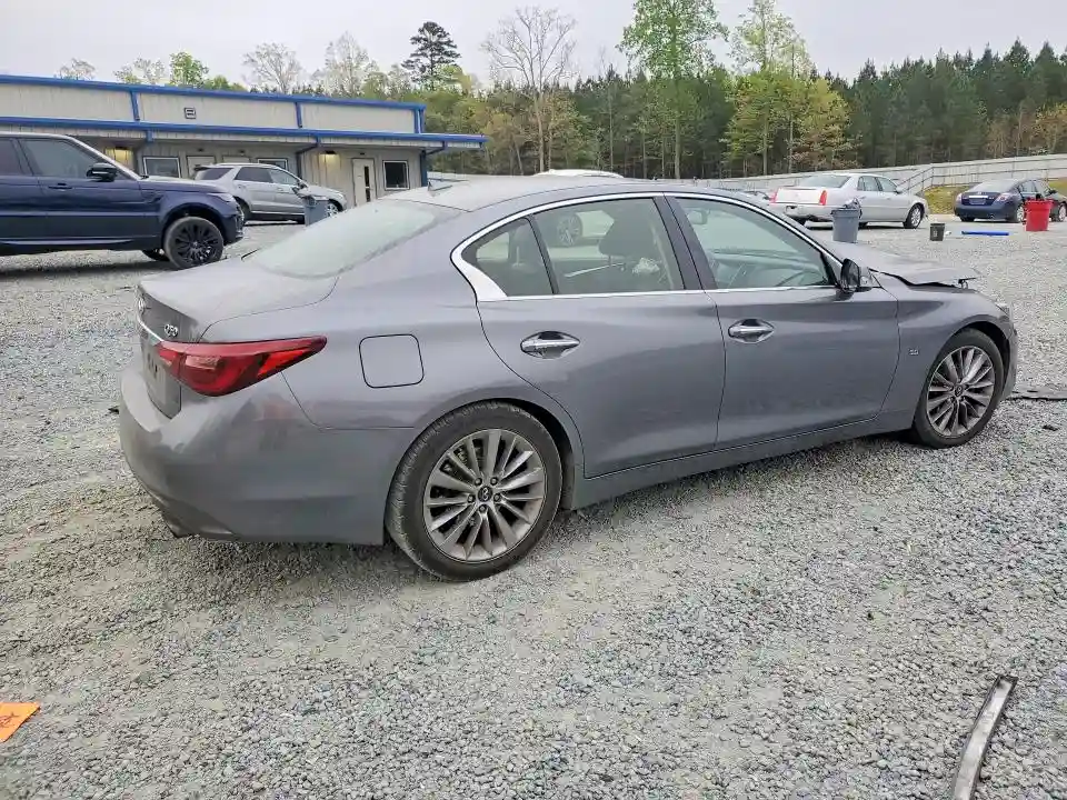 JN1EV7AP4JM362230 2018 INFINITI Q50-2