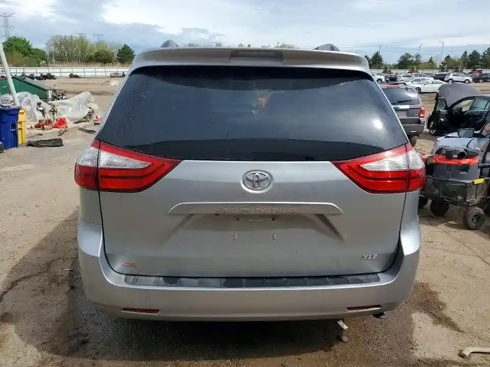 5TDYZ3DC2HS791588 2017 TOYOTA SIENNA-5