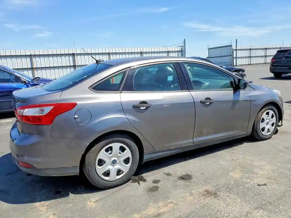 1FADP3E25EL132403 2014 FORD FOCUS-2