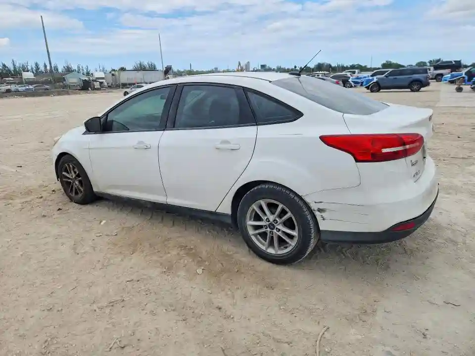 1FADP3F23JL214896 2018 FORD FOCUS-1