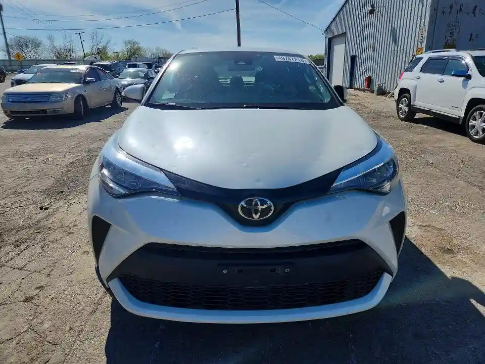 JTNKHMBX8M1119056 2021 TOYOTA C-HR-4