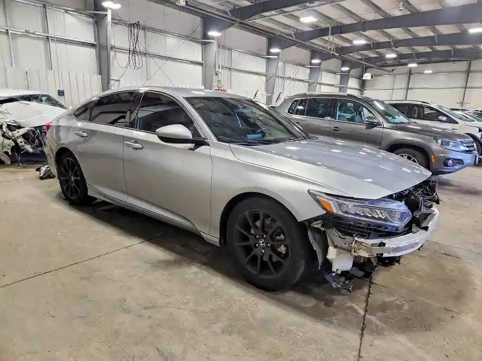 1HGCV1F33JA165060 2018 HONDA ACCORD-3