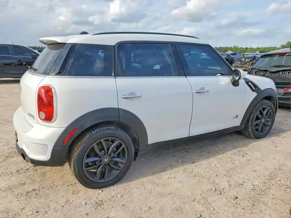 WMWZC5C54DWP31601 2013 MINI COOPER-2