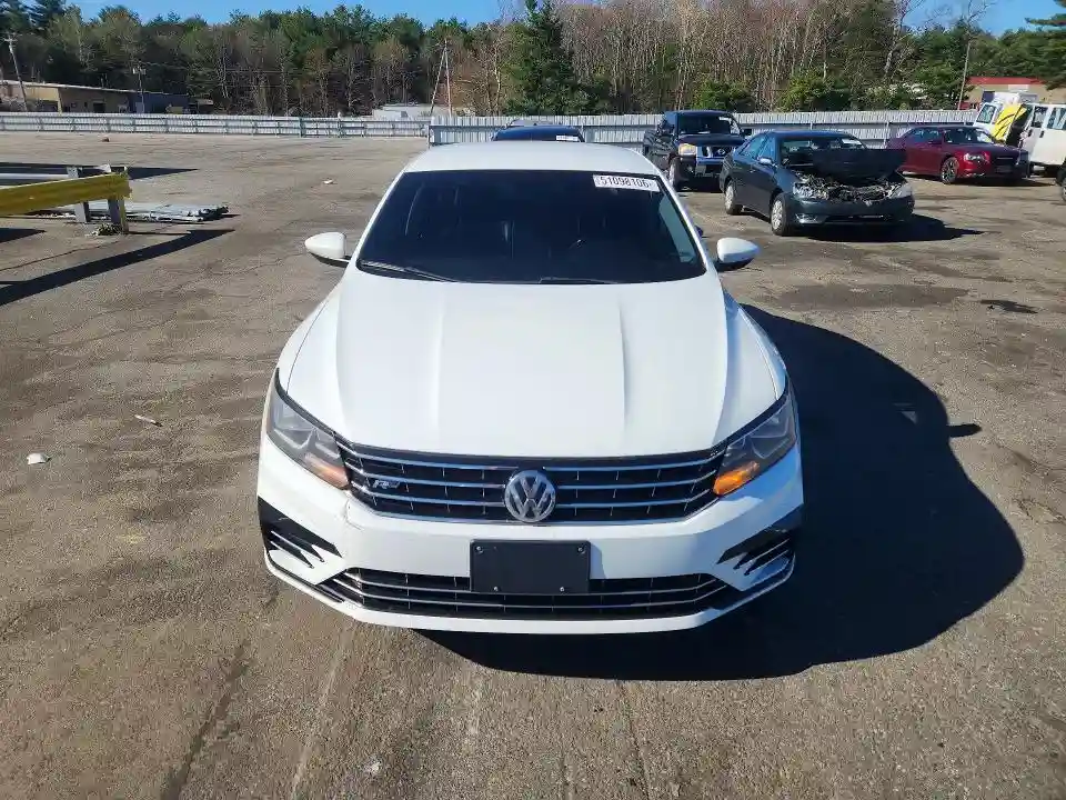 1VWAA7A31JC032312 2018 VOLKSWAGEN PASSAT-4