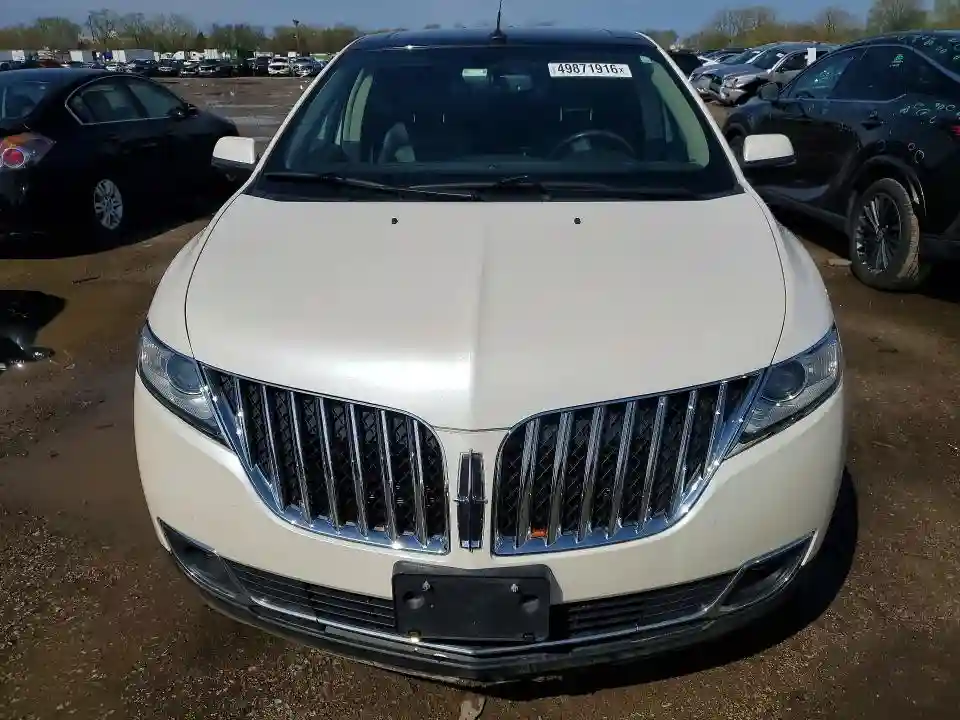 2LMDJ8JK4CBL18901 2012 LINCOLN MKX-4