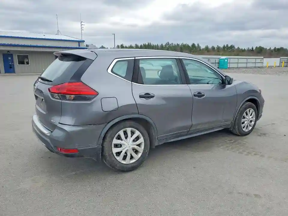 KNMAT2MV8HP609207 2017 NISSAN ROGUE-2