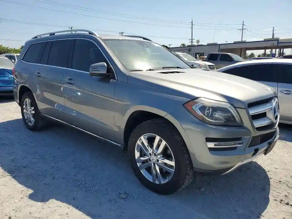 4JGDF7CE4EA320922 2014 MERCEDES-BENZ GL-CLASS-3