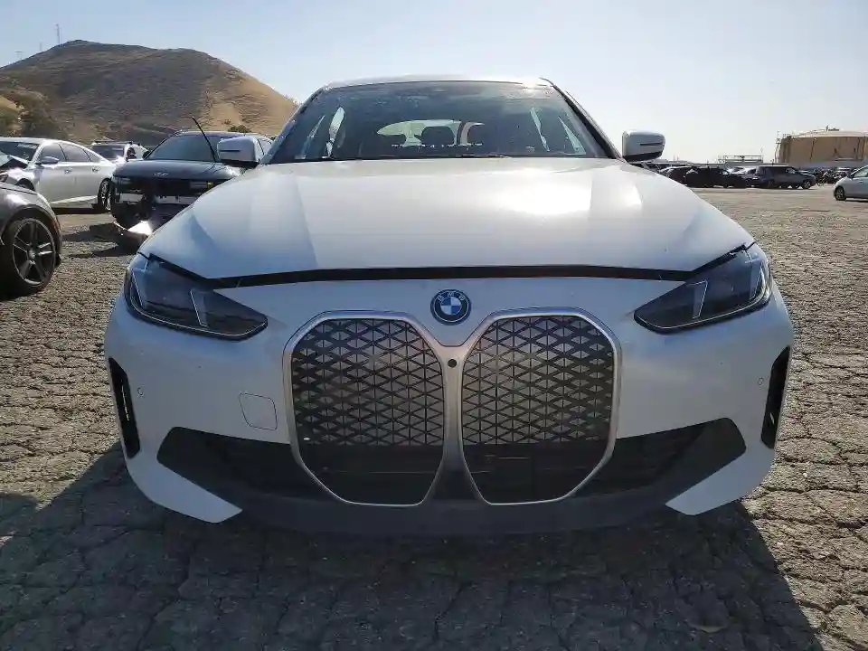 WBY23HD06SFV70043 2025 BMW I4 EDRIVE-4