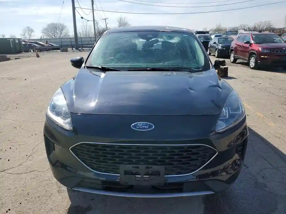 1FMCU0G69MUA12041 2021 FORD ESCAPE-4