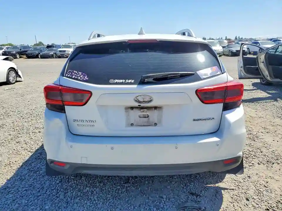 4S3GTAT65J3707395 2018 SUBARU IMPREZA-5