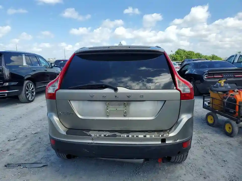 YV4952DL3C2264991 2012 VOLVO XC60-5