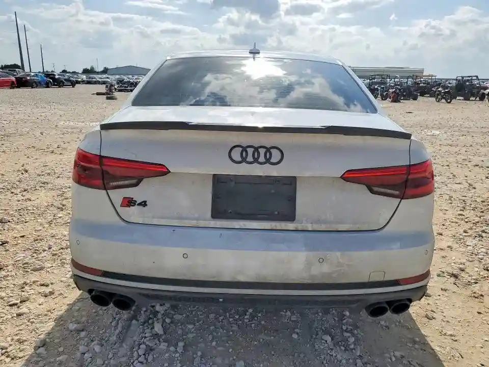 WAUB4AF43JA002394 2018 AUDI S4/RS4-5