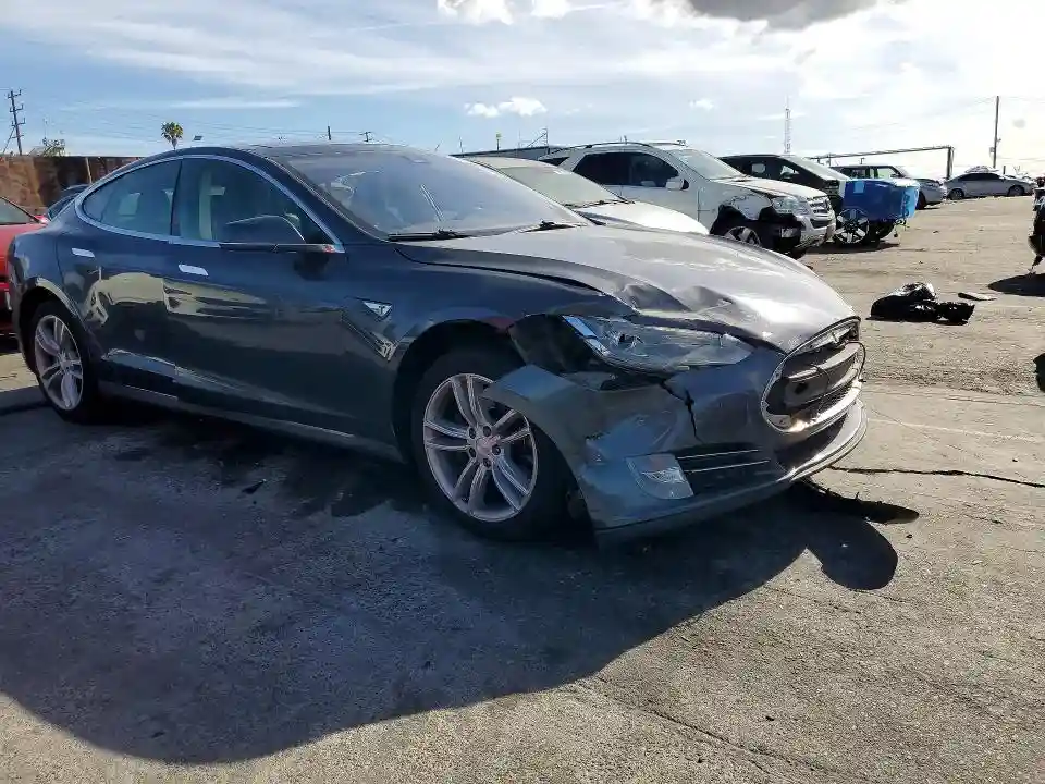 5YJSA1H14FF084214 2015 TESLA MODEL S-3