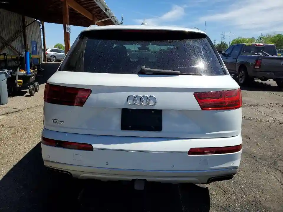 WA1VAAF79HD033316 2017 AUDI Q7-5