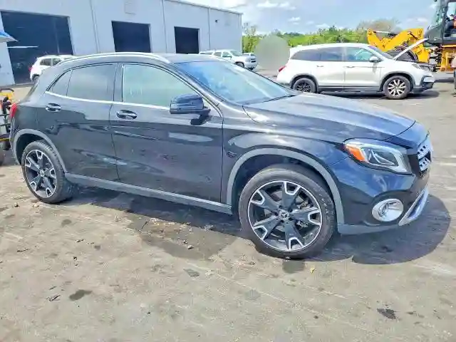 WDCTG4EB9KU018738 2019 MERCEDES-BENZ GLA-CLASS-3