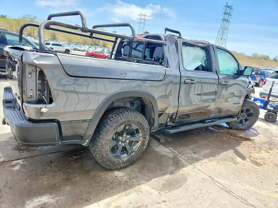 1C6SRFLT8MN579276 2021 RAM 1500-2