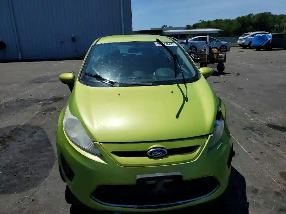 3FADP4EJ8BM196040 2011 FORD FIESTA-4