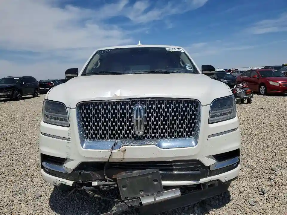5LMJJ3LT1KEL05045 2019 LINCOLN NAVIGATOR-4