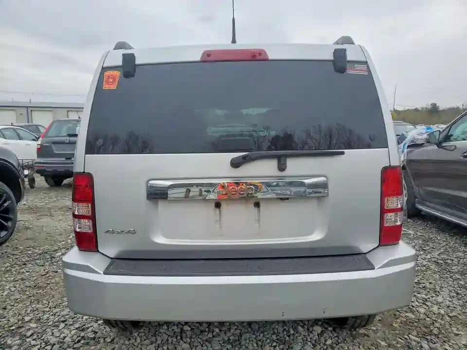 1J4PN2GK9BW558619 2011 JEEP LIBERTY-5