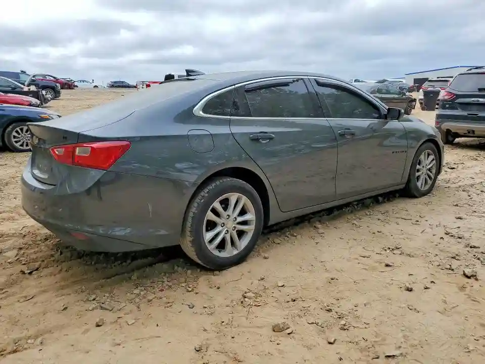 1G1ZD5ST3JF101184 2018 CHEVROLET MALIBU-2
