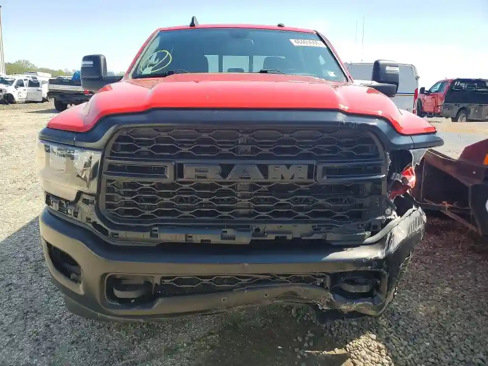 3C6UR5HJ6RG139745 2024 RAM 2500-4