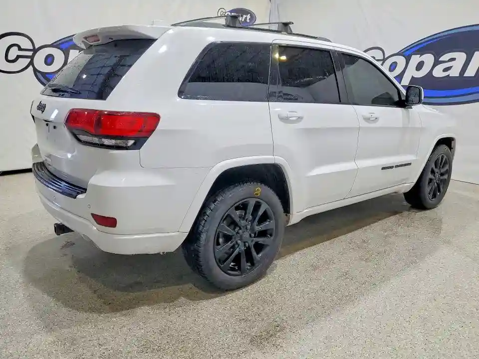 1C4RJFAG1JC477684 2018 JEEP GRAND CHEROKEE-2