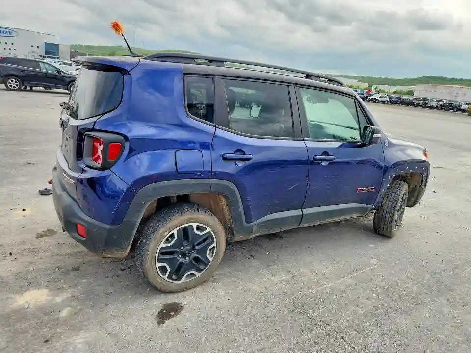 ZACCJBCT6GPD35537 2016 JEEP RENEGADE-2