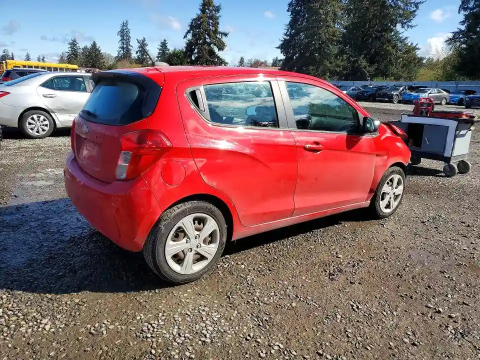 KL8CB6SA1MC709775 2021 CHEVROLET SPARK-2