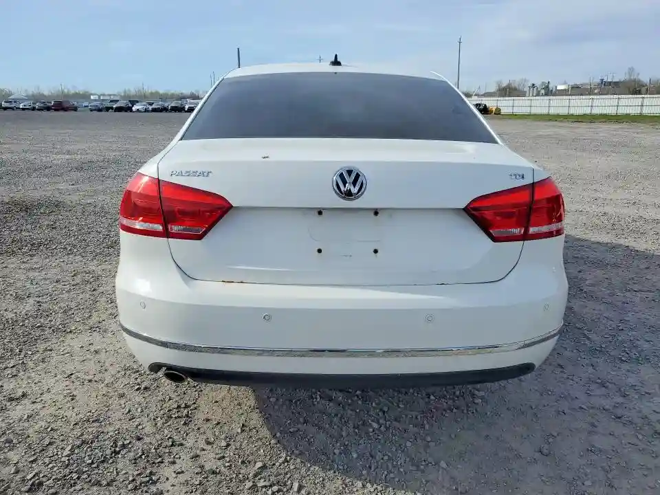 1VWBN7A38EC078881 2014 VOLKSWAGEN PASSAT-5