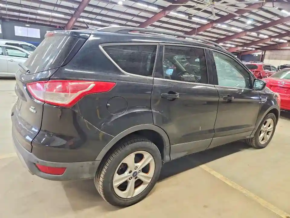 1FMCU9G95GUC70835 2016 FORD ESCAPE-2