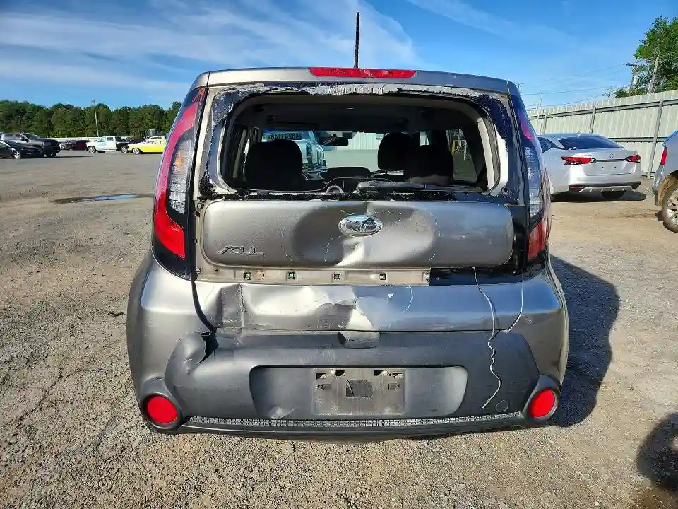KNDJN2A27G7394048 2016 KIA SOUL BASE-5