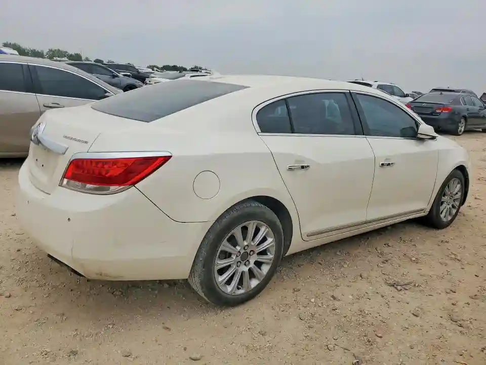 1G4GC5E30DF271113 2013 BUICK LACROSSE-2