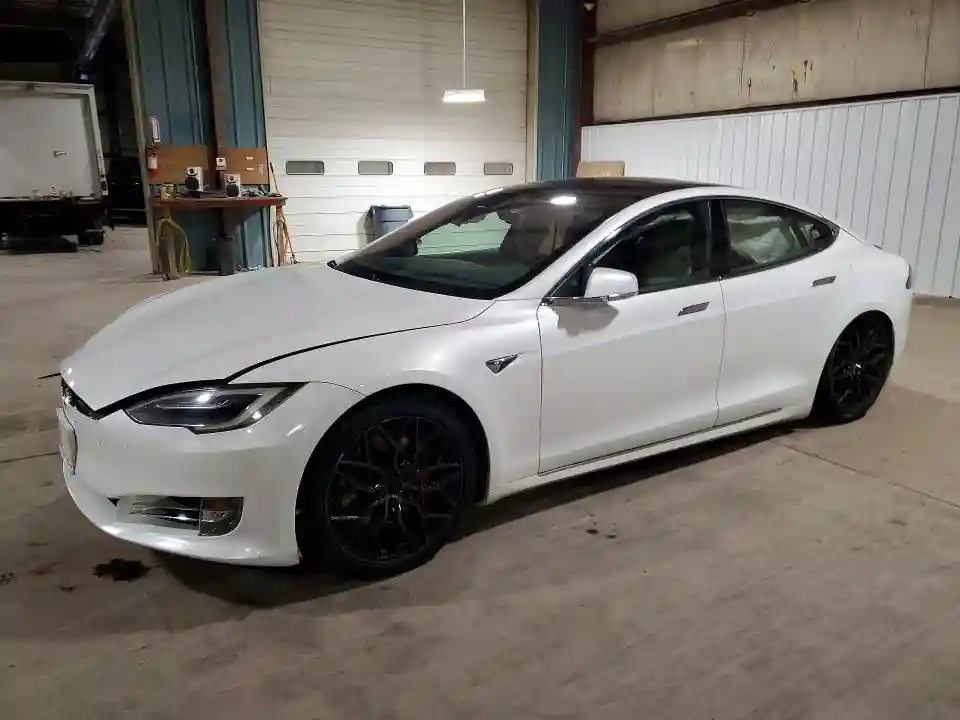 5YJSA1E46KF335114 2019 TESLA MODEL S-0