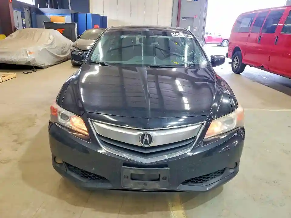 19VDE2E56DE000285 2013 ACURA ILX-4