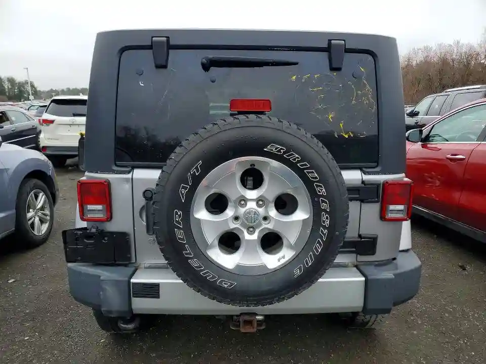 1C4HJWEG8DL571605 2013 JEEP WRANGLER-5