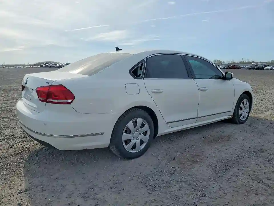 1VWBN7A38EC078881 2014 VOLKSWAGEN PASSAT-2