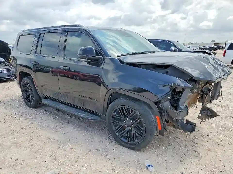 1C4SJVBP0PS560452 2023 JEEP WAGONEER-3