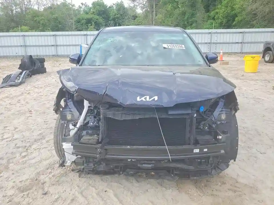 KNDNB5K32S6522732 2025 KIA SEDONA-4