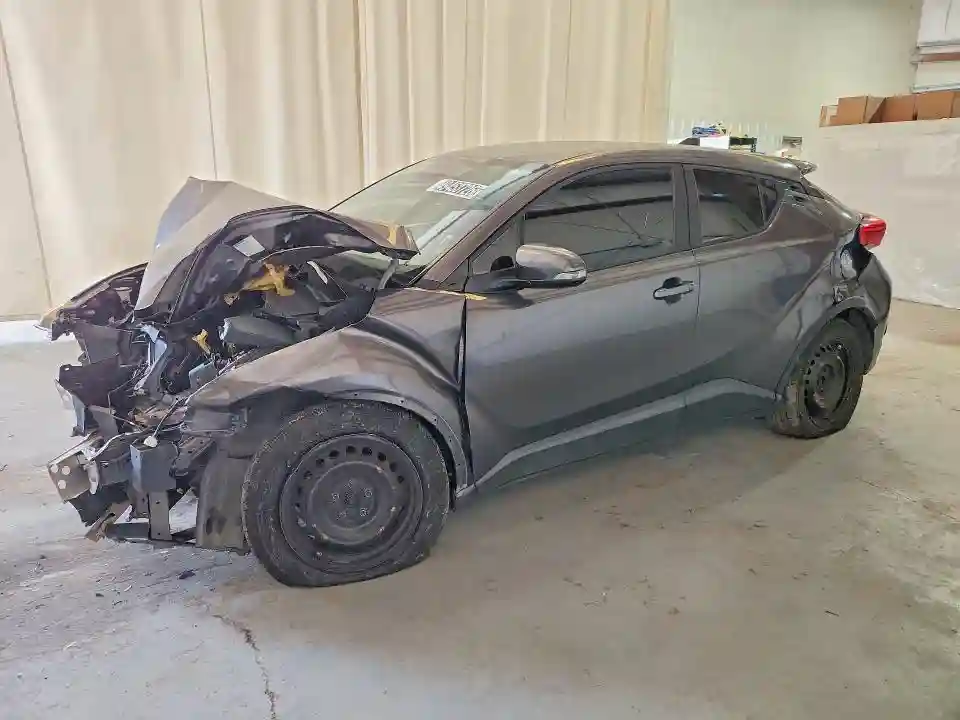 JTNKHMBX2M1111745 2021 TOYOTA C-HR-0