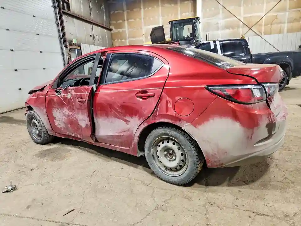 3MYDLBYV0KY512498 2019 TOYOTA YARIS-1