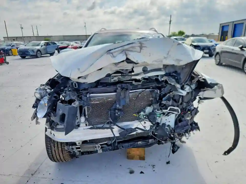 JN1BJ0RR0HM409839 2017 INFINITI QX50 BASE-4