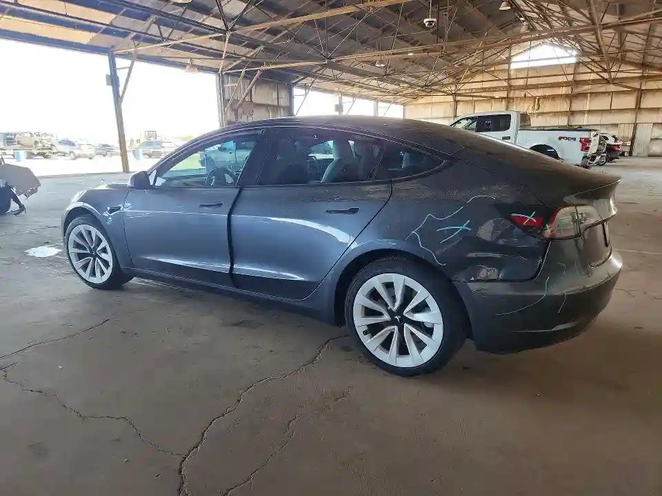 5YJ3E1EB2PF661541 2023 TESLA MODEL 3-1