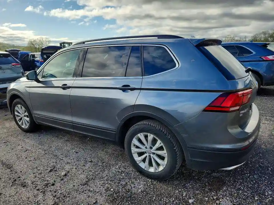 3VV2B7AX3KM041487 2019 VOLKSWAGEN TIGUAN-1
