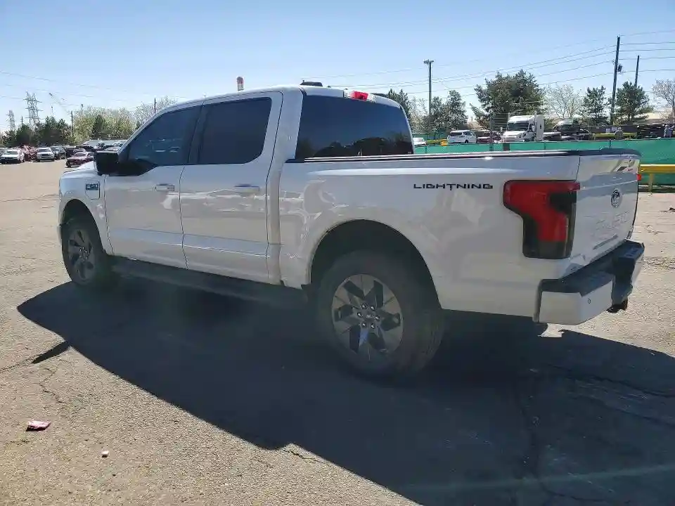 1FT6W3L72SWG02305 2025 FORD F150-2