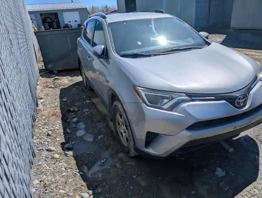 2T3BFREV4JW765497 2018 TOYOTA RAV4-3